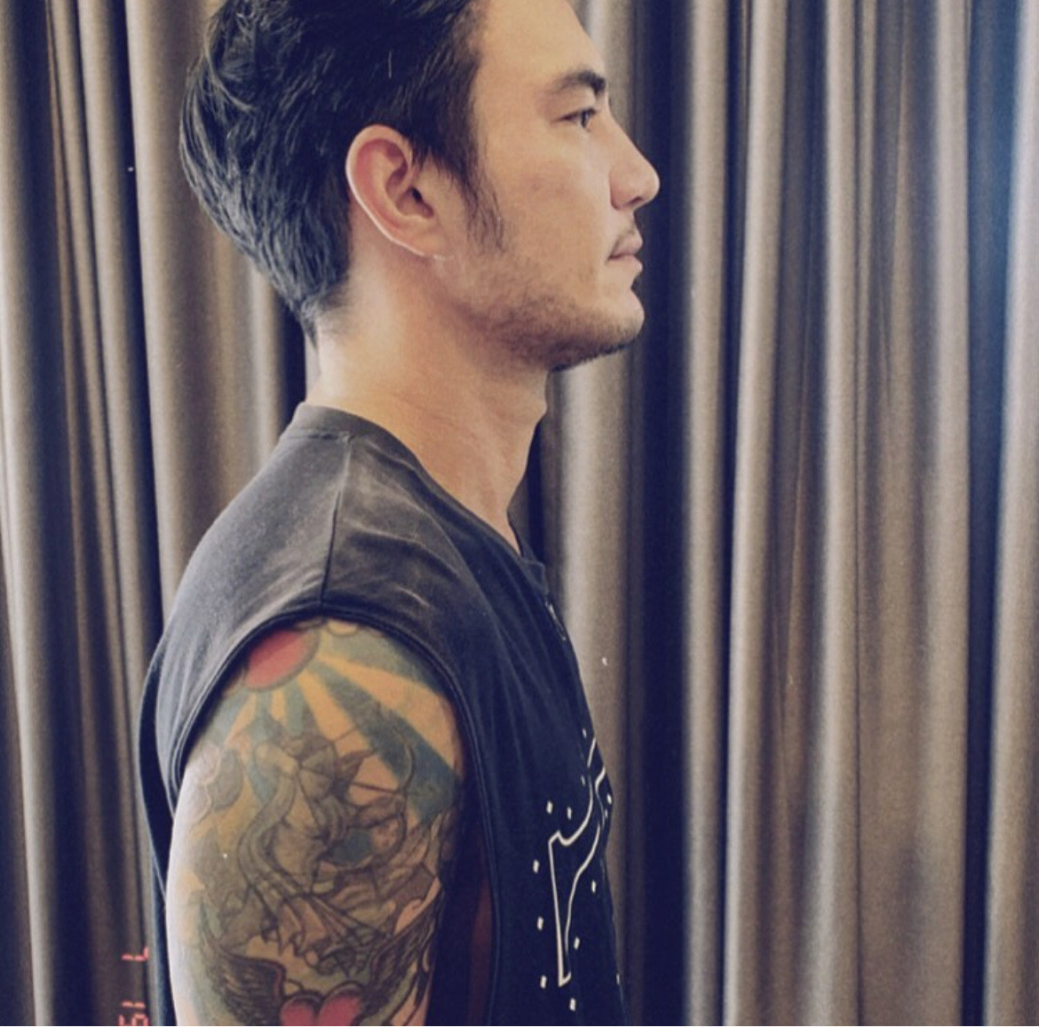 Peter Knight w/Tattoo