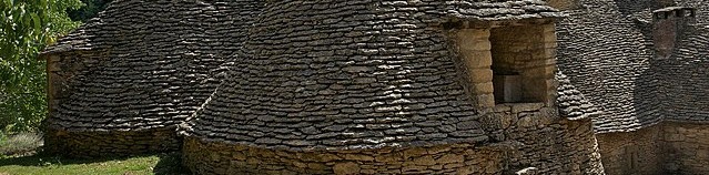 Banner of village huts