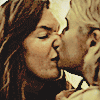 shauna being kissed by melissa in yellowjackets