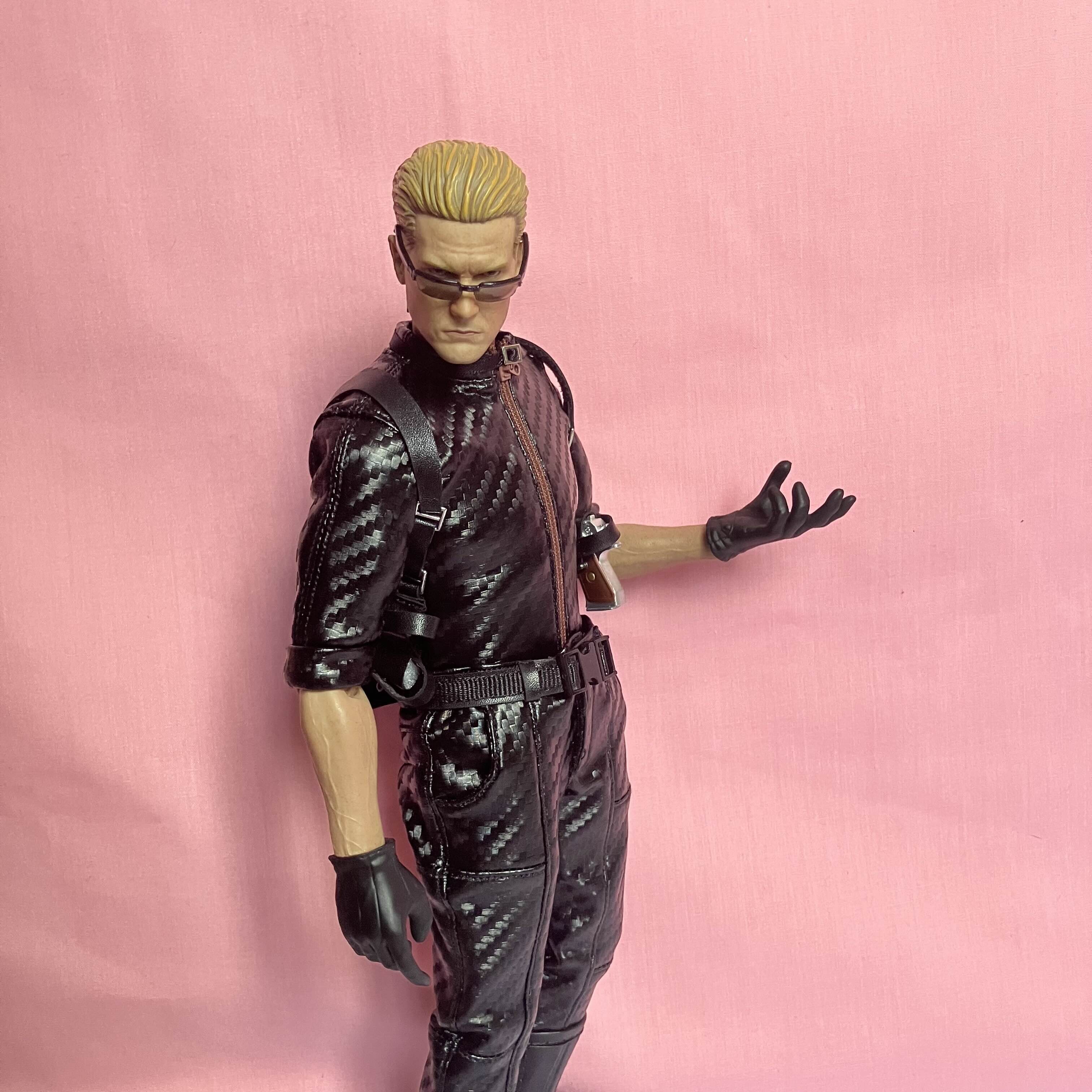 he's very fun to pose