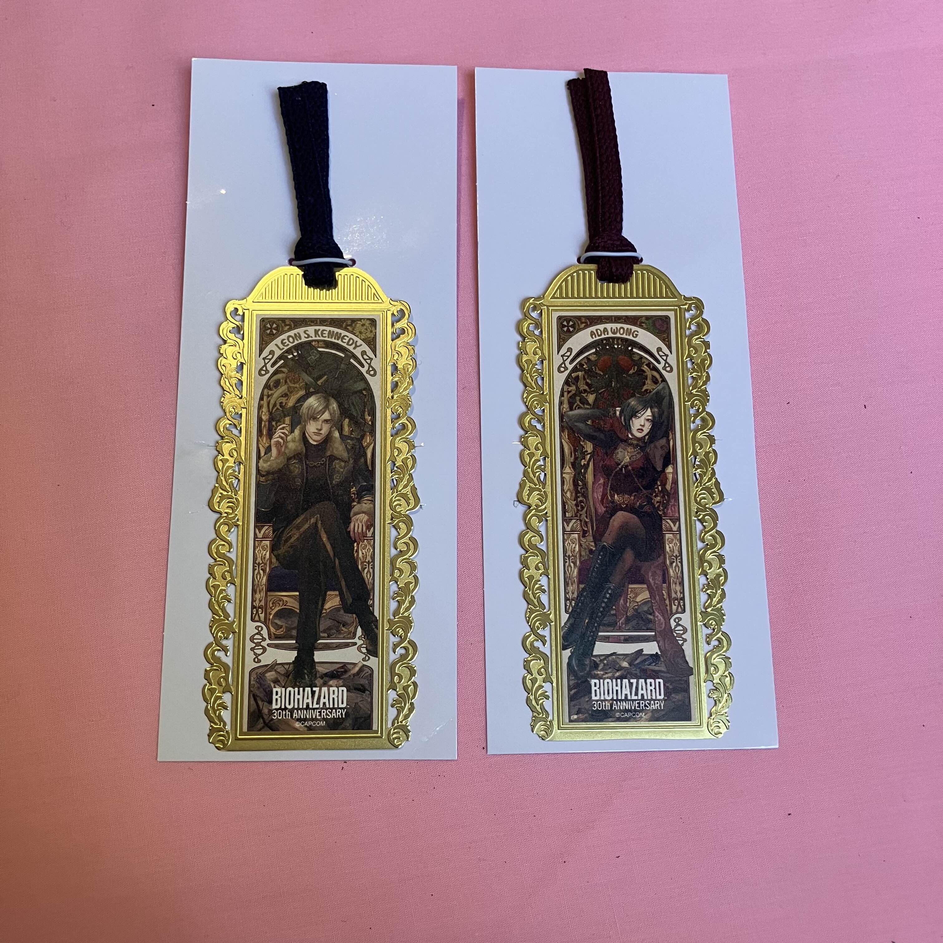 this art is so beautiful... i do wish they'd used anyone other than simmons's stupid fly form for ada.