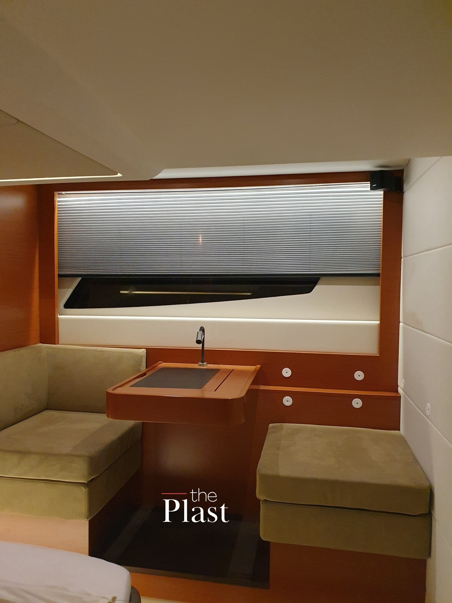 Specijalna rešenja The Plast – zavese i komarnici po meri za kampere, brodove i nepravilne prozore