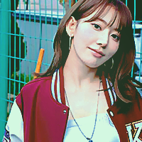 sakura from LE SSERAFIM