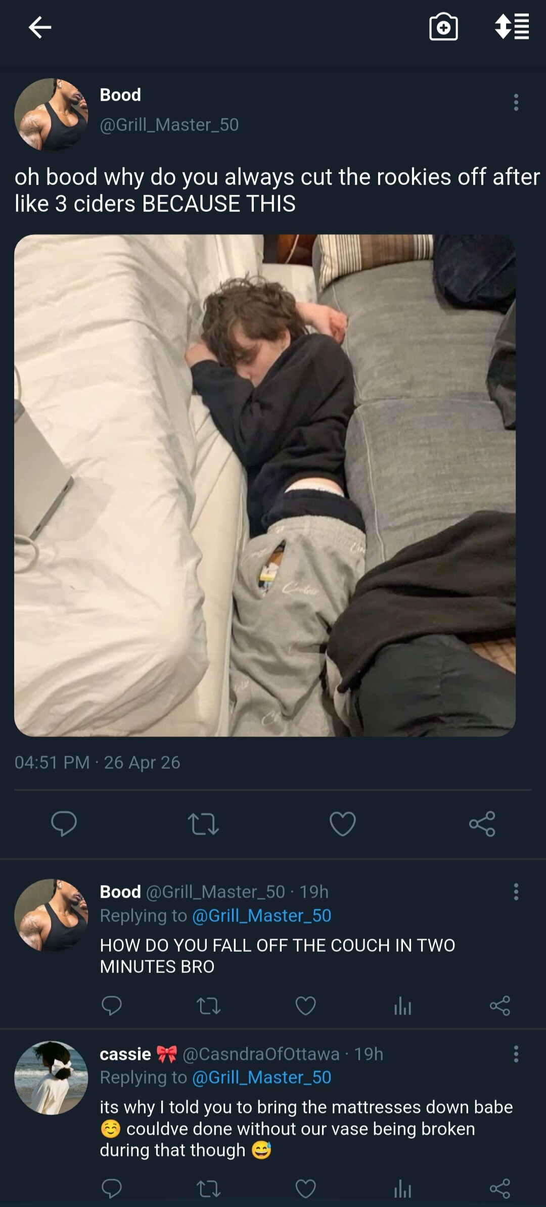 1000022128