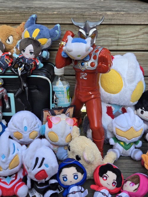 Toku toys and plushies, a figure made to look like its about to throw Ultraman Z.